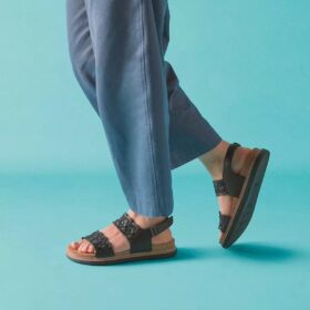 Arwell Glide sorte kombinerede flade sandaler til kvinder