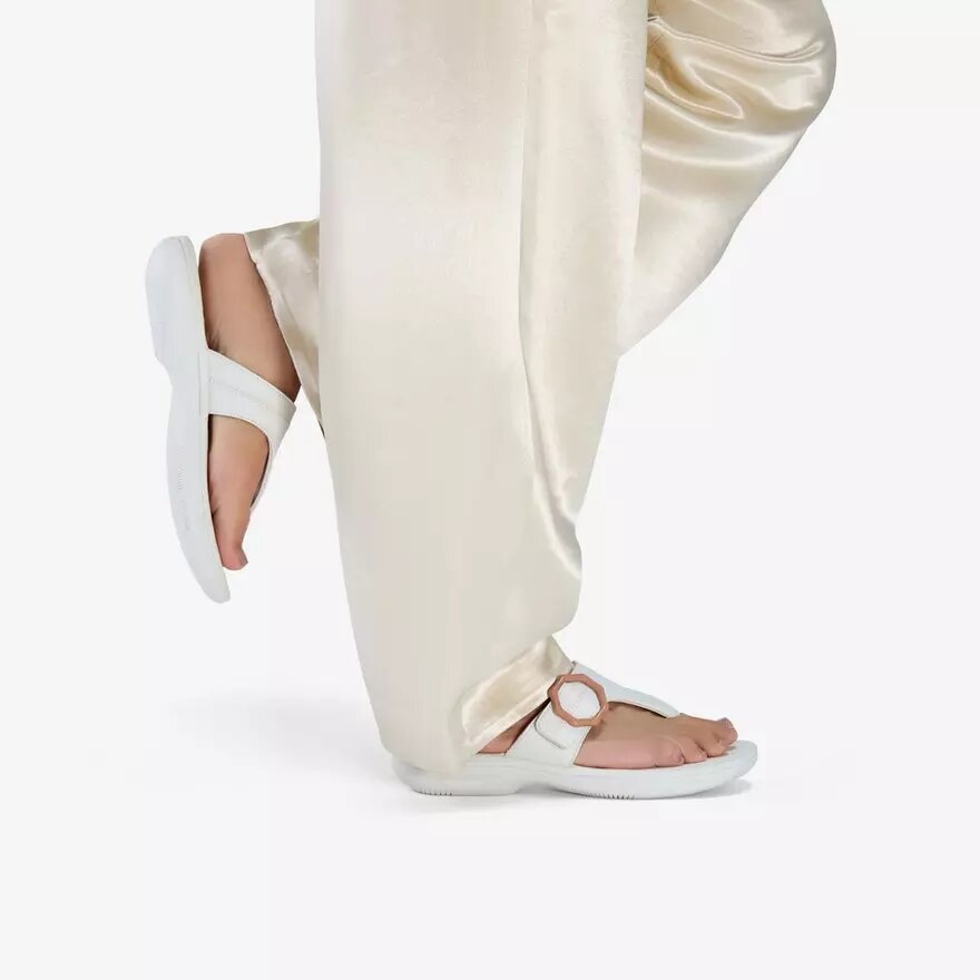 Breeze Cove flip-flop til kvinder i off-white Breeze Cove flip-flop til kvinder i off-white