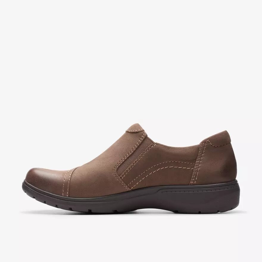 Carleigh Ray slip-on-sko til kvinder i taupe-farvet nubuck Carleigh Ray slip-on-sko til kvinder i taupe-farvet nubuck