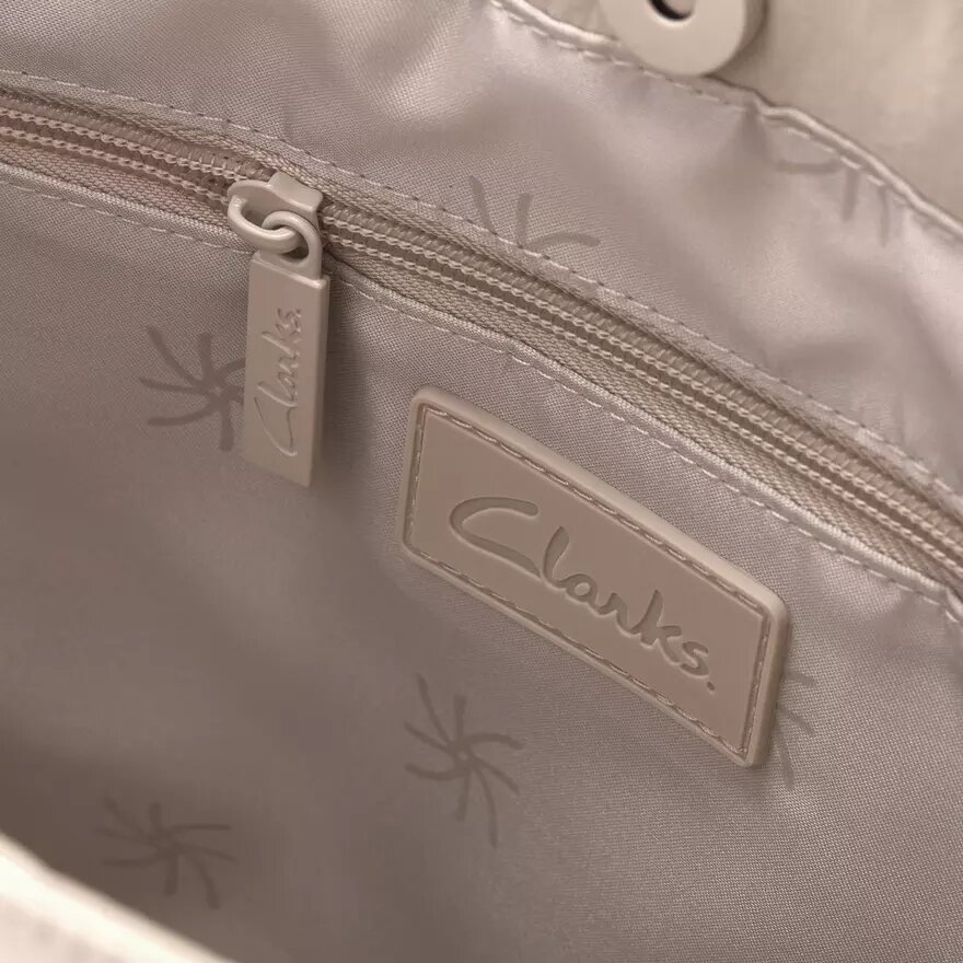 Cloudstepper Small Sand-tote-tasker til kvinder Cloudstepper Small Sand-tote-tasker til kvinder