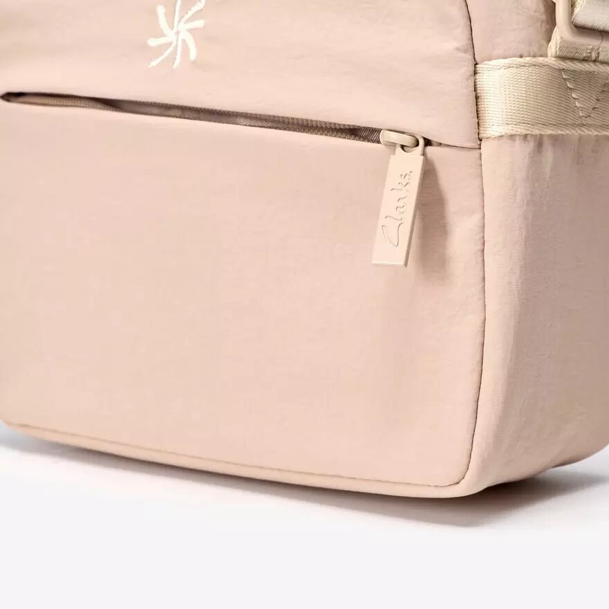 Cloudsteppers Sand Crossbody-tasker til kvinder Cloudsteppers Sand Crossbody-tasker til kvinder