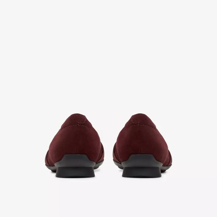 Jazmynn Gem Merlot-ballerinasko i ruskind til kvinder Jazmynn Gem Merlot-ballerinasko i ruskind til kvinder