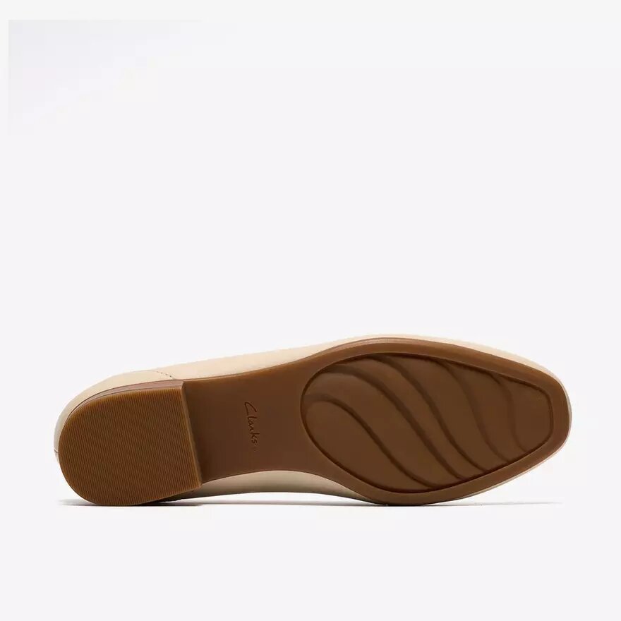 Juliet Mia cremefarvede læderslip-ons til kvinder Juliet Mia cremefarvede læderslip-ons til kvinder
