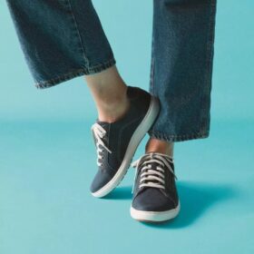 Nalle Lace sneakers til kvinder i marineblå nubuck