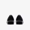 Natalyn slip-ons i mørk sort læder til kvinder Natalyn slip-ons i mørk sort læder til kvinder