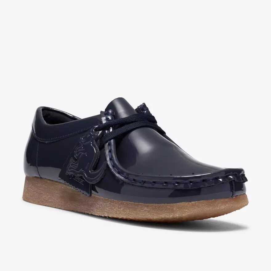 Wallabee Big Kid til drenge i marineblå laklæder Wallabee Big Kid til drenge i marineblå laklæder