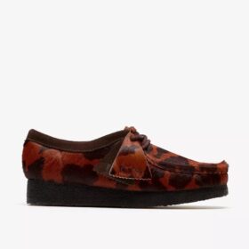 Wallabee til kvinder. Brune Wallabees med ko-print